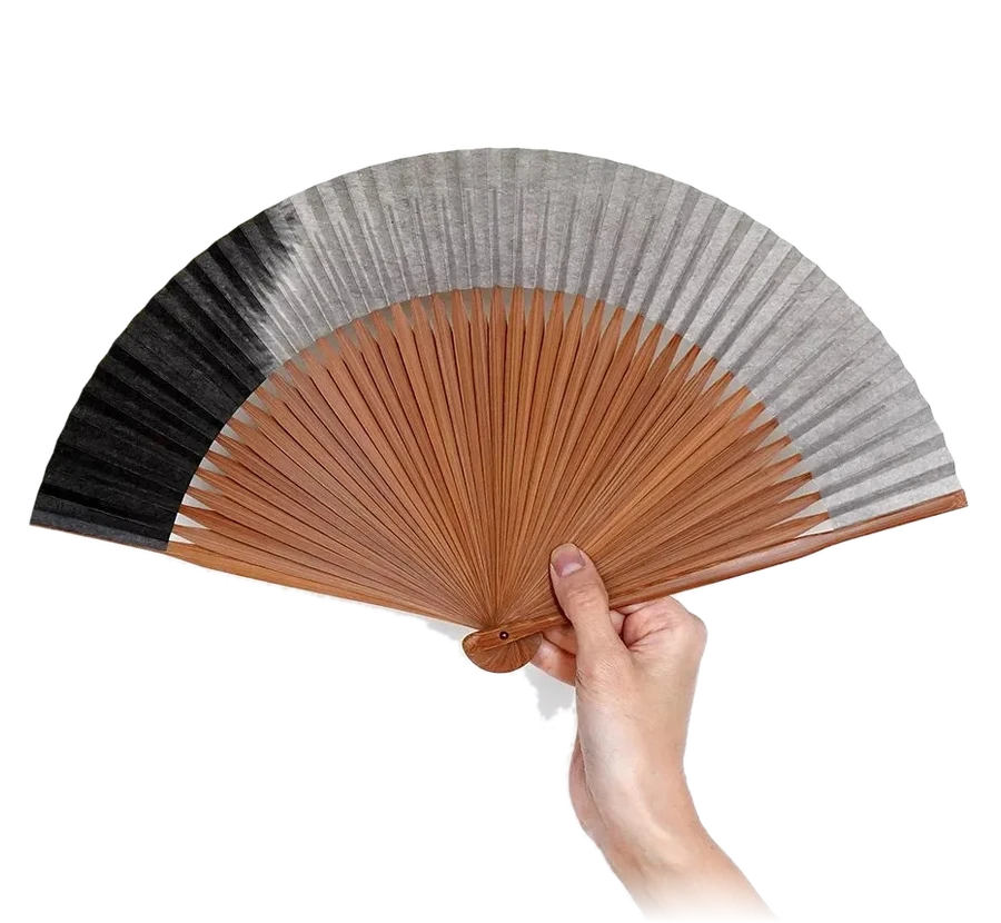 墨染のぼかしの扇子